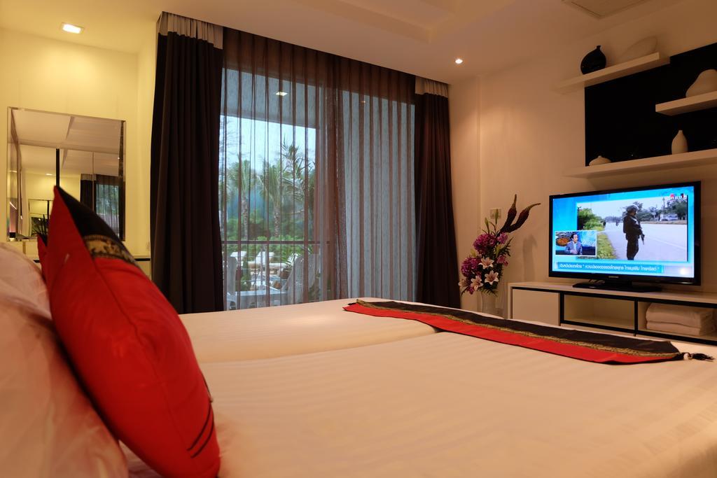 Phuket Seaview Resotel Rawai Exterior foto