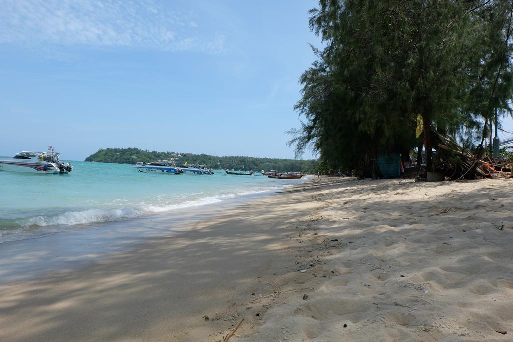 Phuket Seaview Resotel Rawai Exterior foto