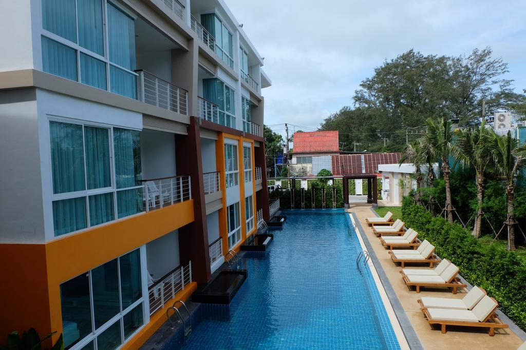 Phuket Seaview Resotel Rawai Exterior foto