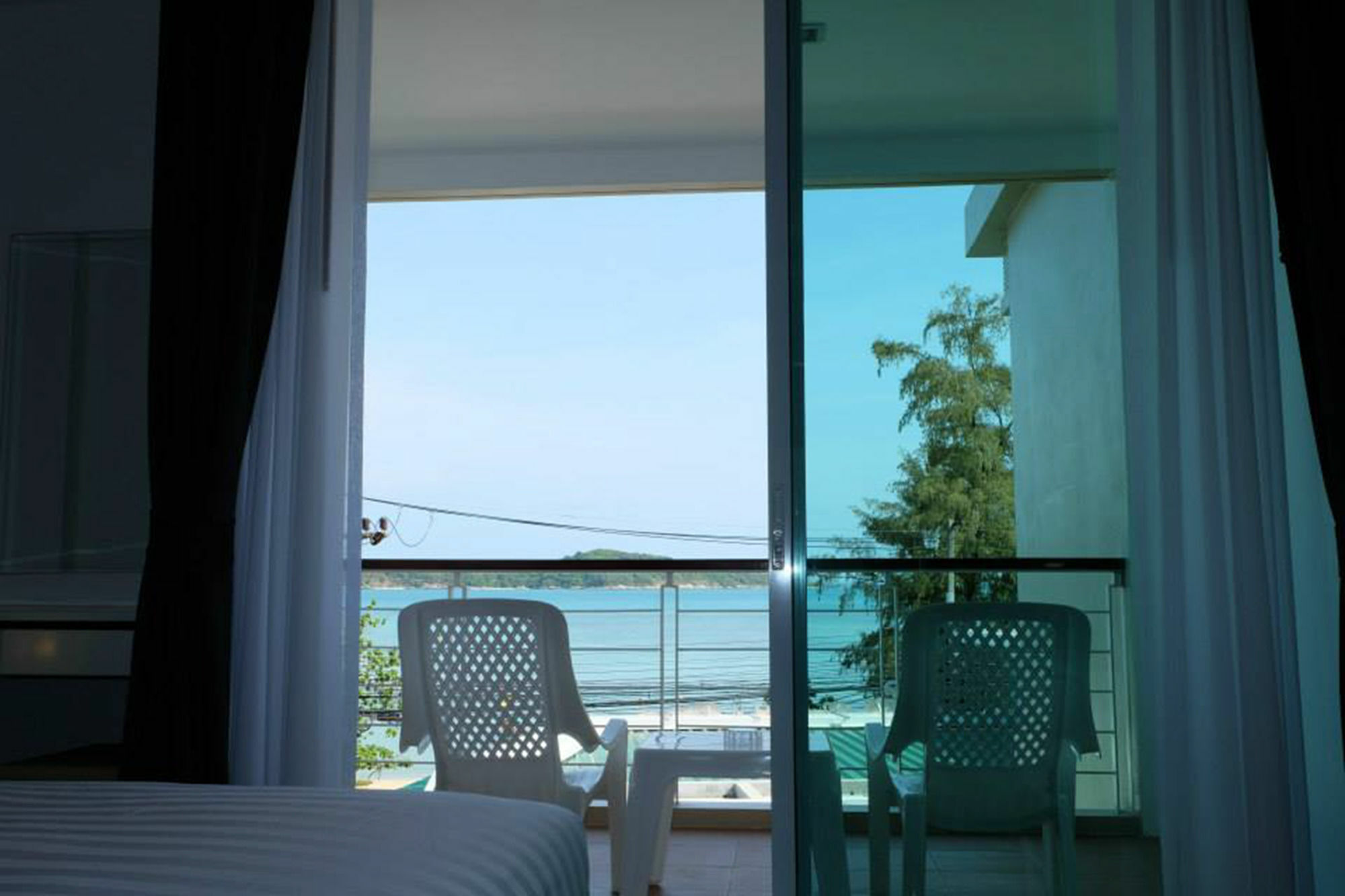 Phuket Seaview Resotel Rawai Exterior foto